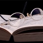 Glasses&Book_08